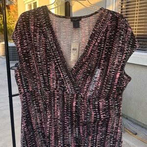 Ann Taylor Pink and Black Patterned V-Neck Blouse